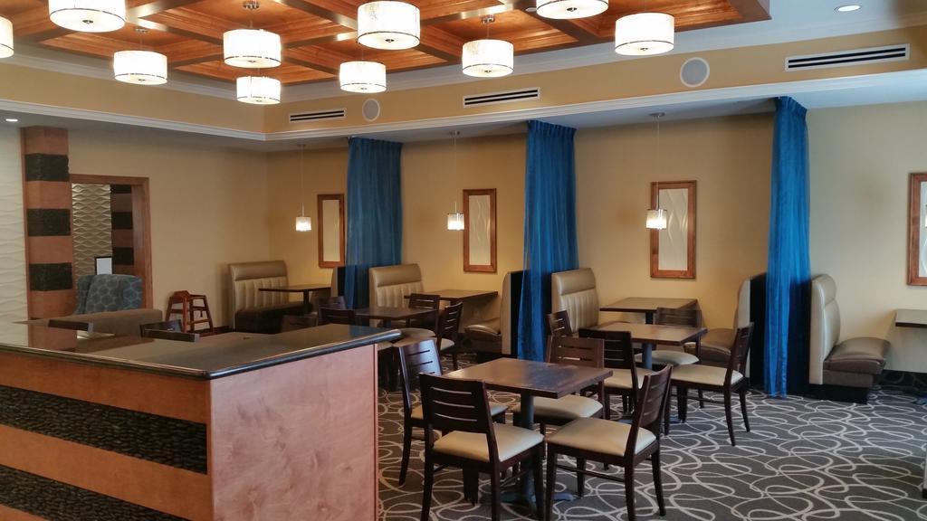 Comfort Suites At Katy Mills Кейти Экстерьер фото